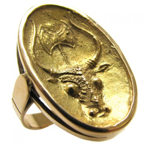 A Gold Zodiac Seal Ring c1960