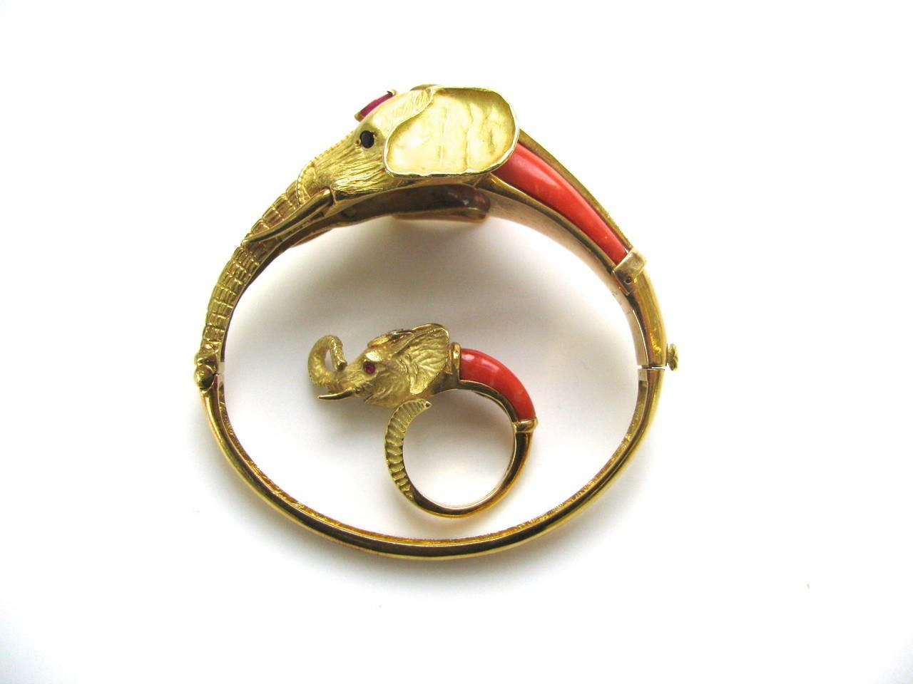 A Coral Gold Mama and Baby Elephant Suite - Image 7