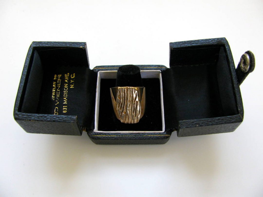 Ed Wiener Modernist Erotic Gold Ring for Oz Tin Man "Tiger" Haynes - Image 2