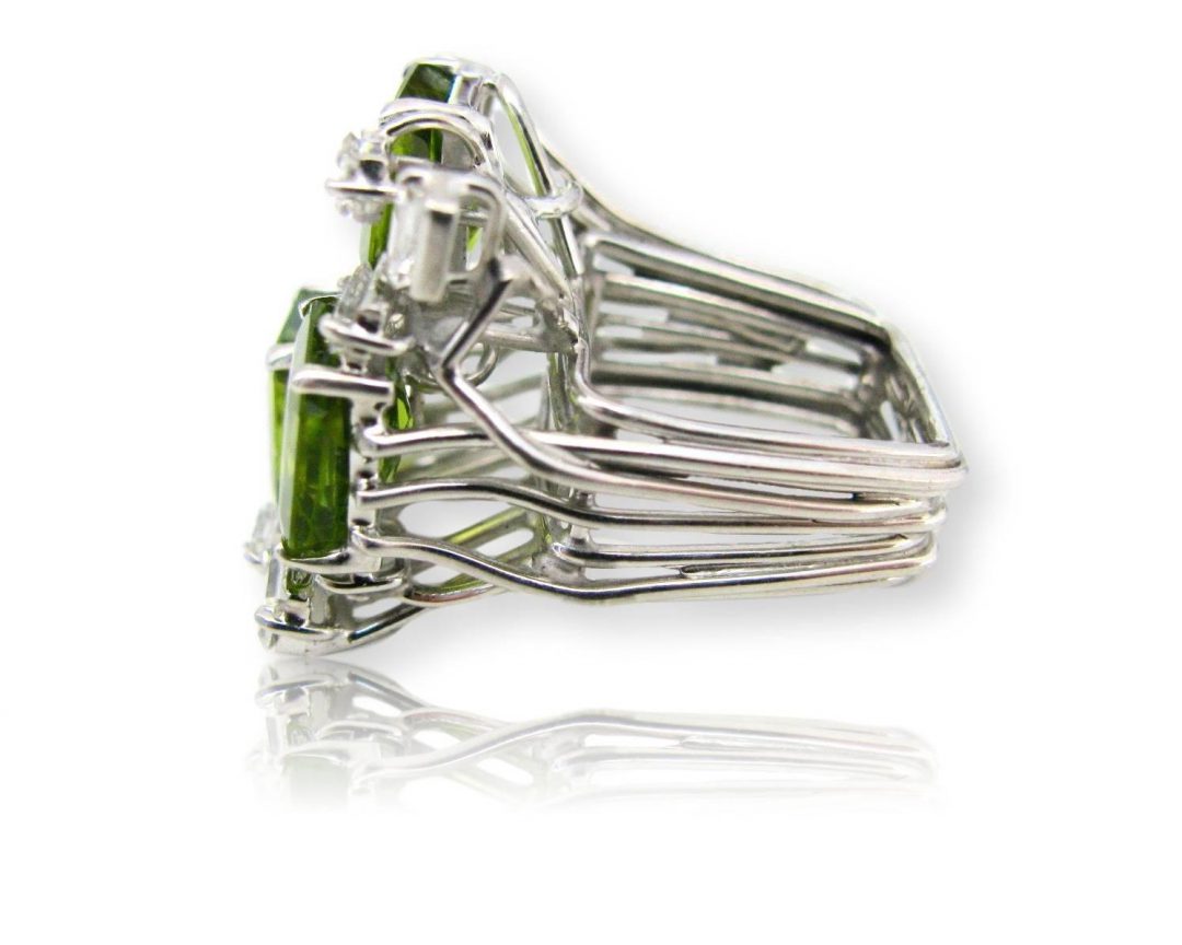 Barbara Anton Modernist Peridot and Diamond Cocktail Ring - Image 2