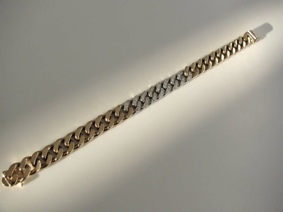 Tiffany & Co. Diamond Gold Reversible Link Bracelet - Image 2