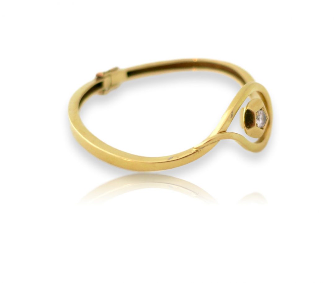 Gold and Diamond Nail Head Bracelet circa 1970 - Image 3