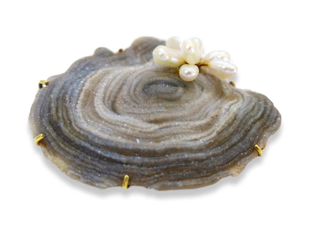 Drusey Agate Gold and Pearl Pendant/Brooch, 1960s - Image 2
