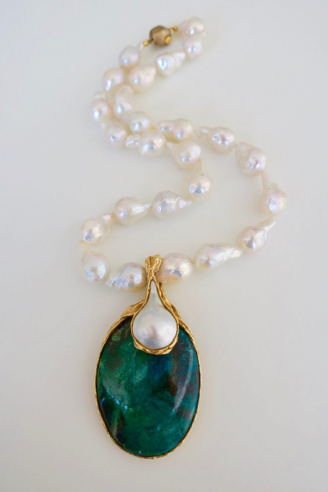 1970s Gilbert Albert Pearl and Azure-Malachite Necklace - Image 6